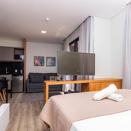 Aion Suites 205 - Lindo Apartamento Com Vista Para O Mar, A 60M Da Praia De Bombinhas, Com Piscina E Academia No Rooftop. Kültér fotó