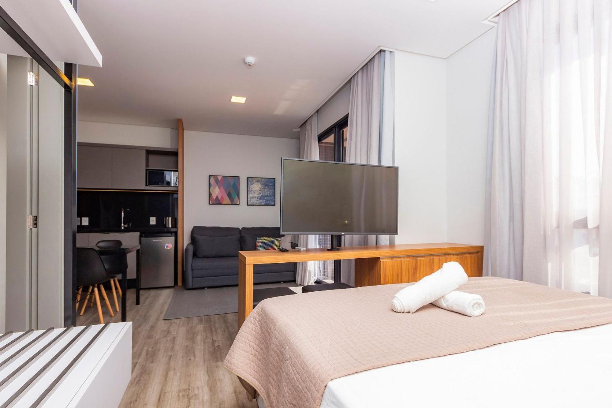 Aion Suites 205 - Lindo Apartamento Com Vista Para O Mar, A 60M Da Praia De Bombinhas, Com Piscina E Academia No Rooftop. Kültér fotó